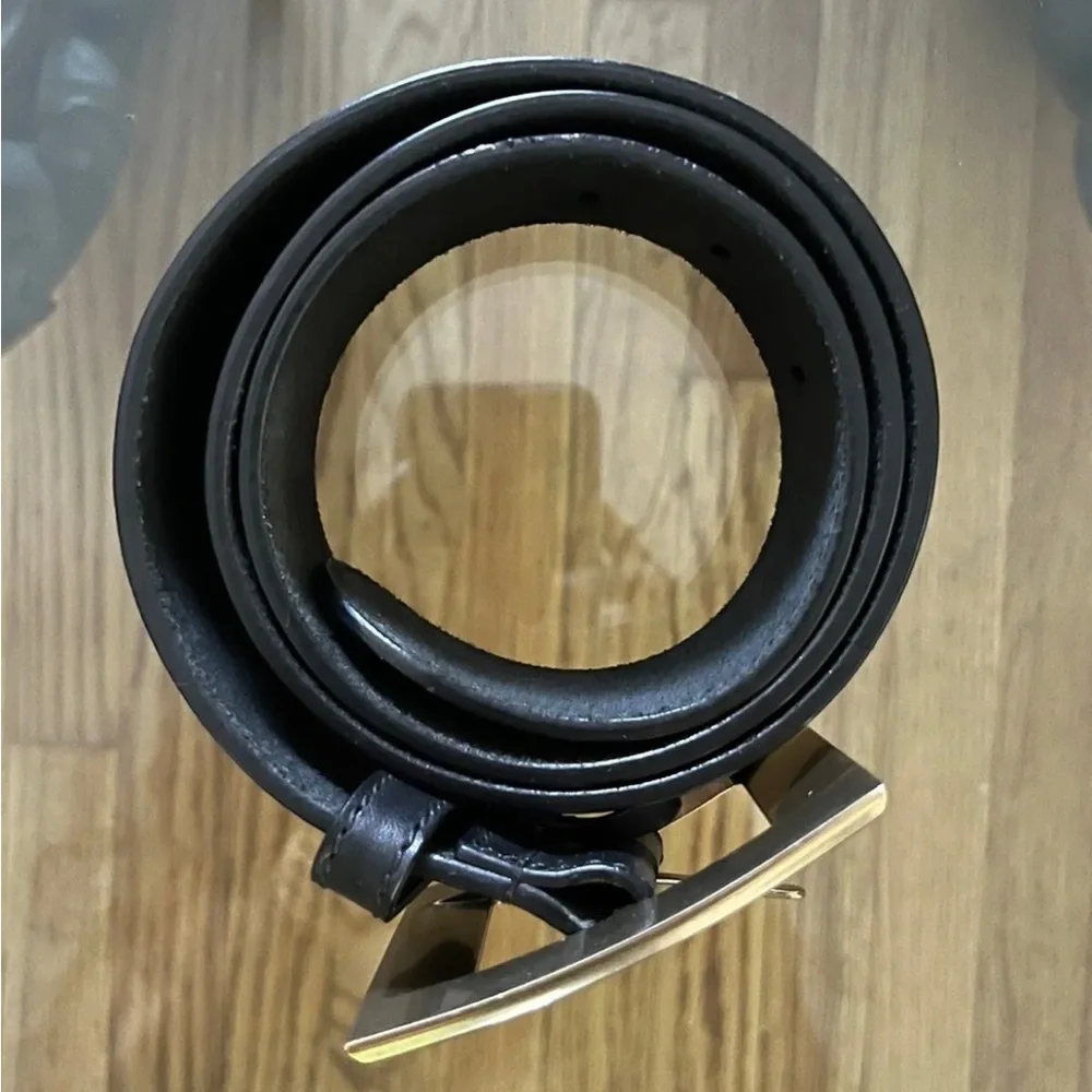 Roberto Cavalli Black Leather Buckle Belt - Picture 11 of 13